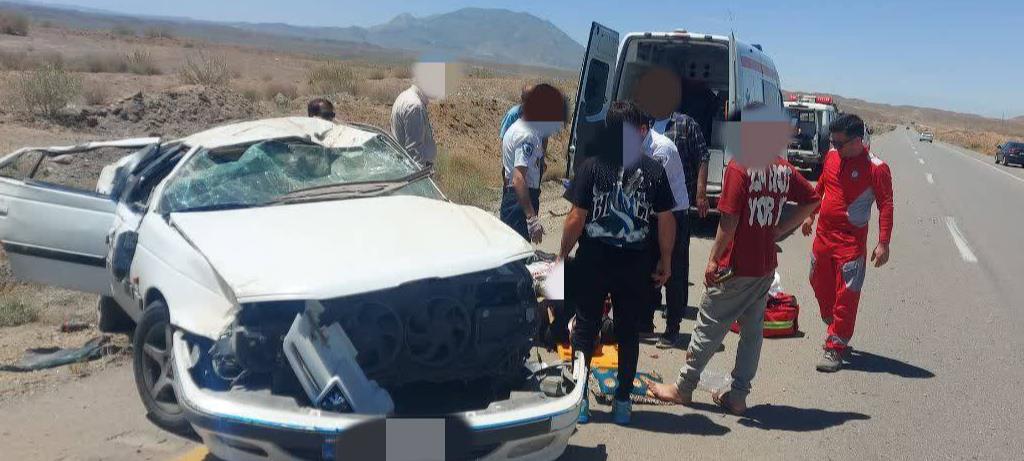 واژگونی پژو پارس در جاده سبزوار به میامیبا ۲ مصدوم و ۱ جان باخته
