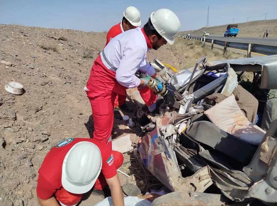 از جاده و کوهستان تا برف و سیل، نجاتگران در مواجهه با بحرانهای پی در پی ؛گزارش پرحادثه سه ماهه نخست هلال احمر استان سمنان