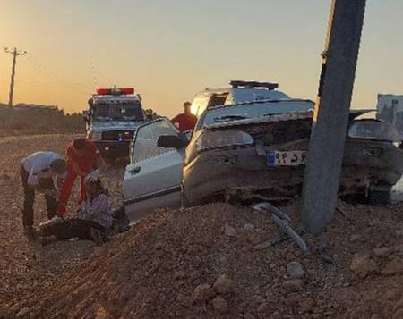 انحراف پراید در جاده آرادان به گرمسار با ۳ مصدوم