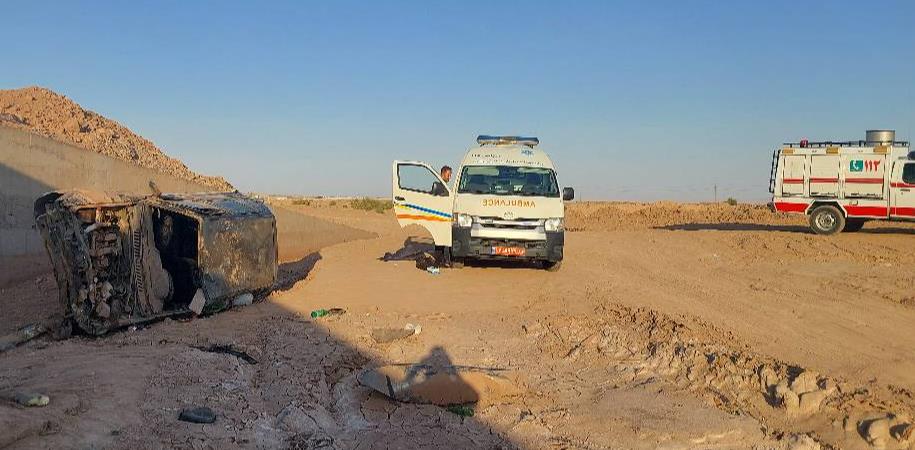 ۵ مصدوم بر اثر انحراف و سقوط از پل پراید در جاده سرخه‌به آرادان