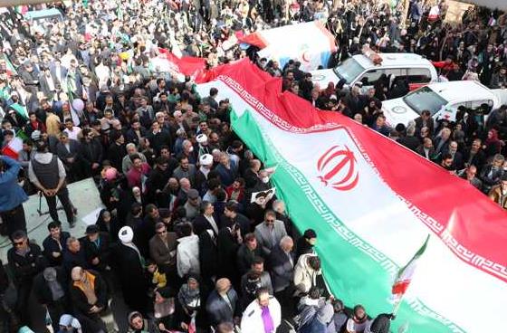پوشش امدادی مراسم ۲۲ بهمن ۱۴۰۴با حضور ۴۰ تیم عملیاتی هلالاحمر در استان سمنان