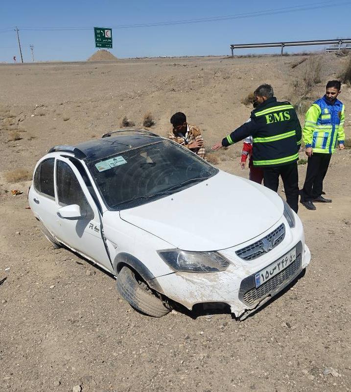 ۳مصدوم بر اثر واژگونی کوئیک در جاده دامغان به سمنان